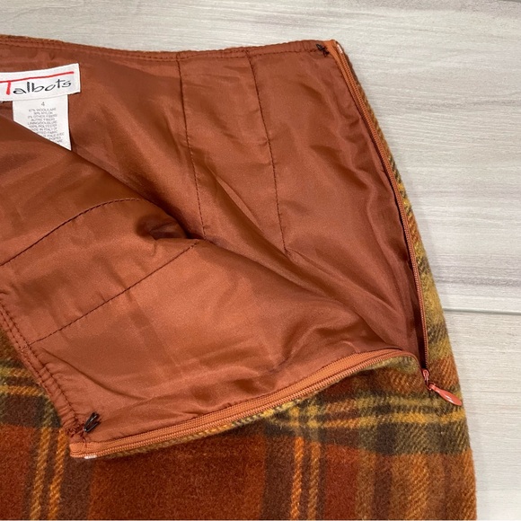 TALBOTS Wool-Blend Plaid Skirt with Side Zipper Size 4 Lined Classic Colours - Picture 6 of 7